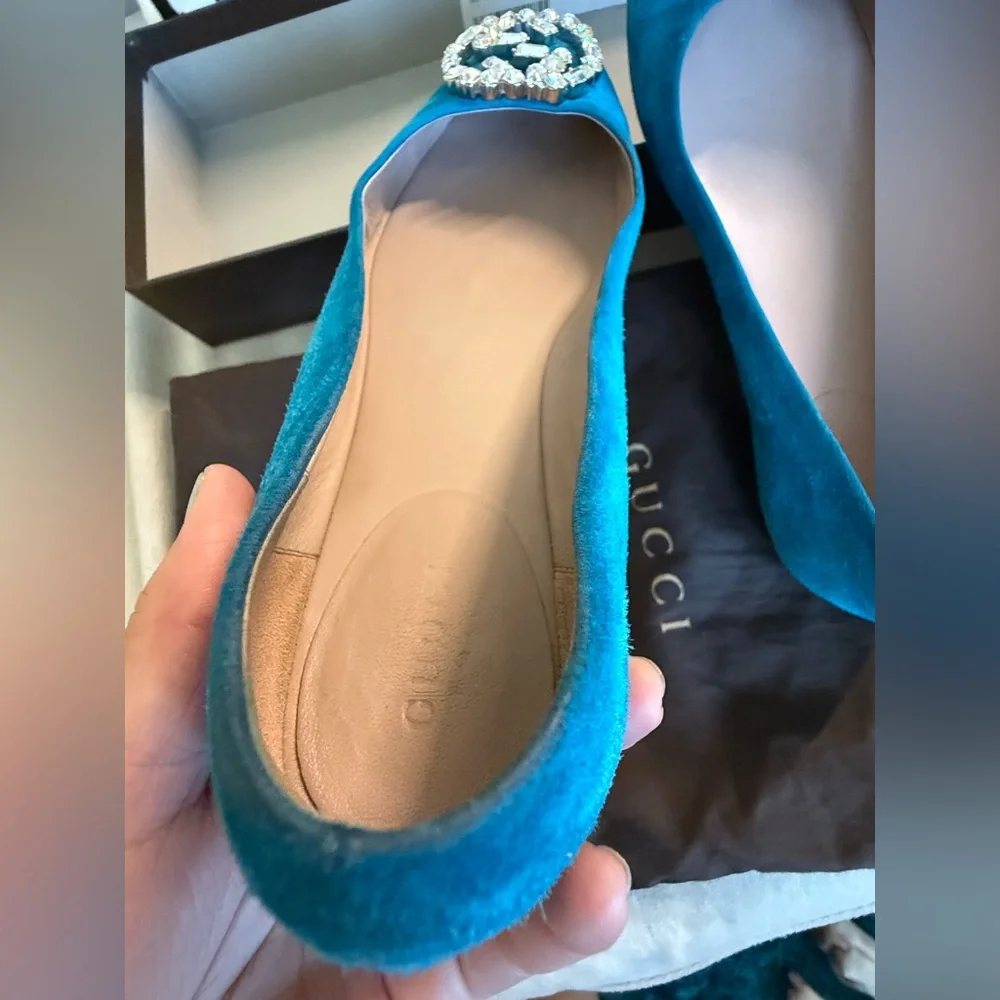 Gucci Turquoise Crystal Embellished Flats - Picture 4 of 8